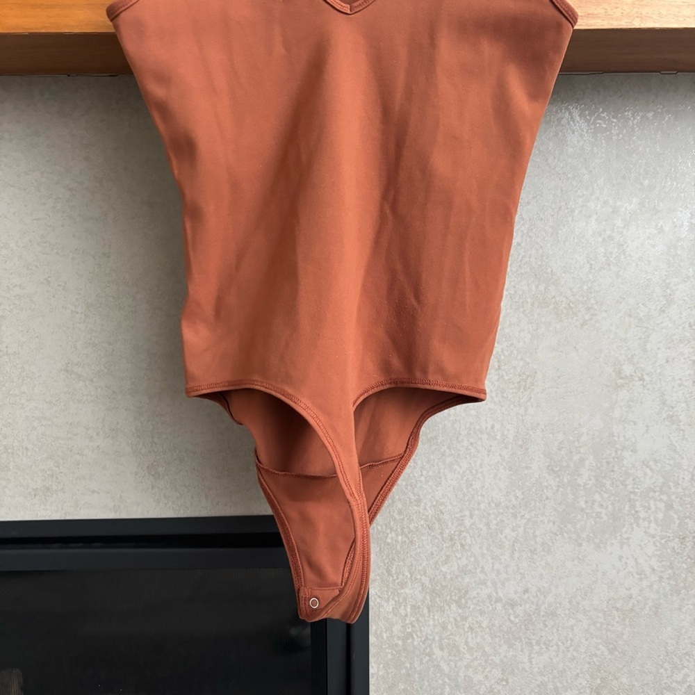 NWOT Abercrombie & Fitch Soft A&F Collection Bodysuit, Size S - Picture 10 of 10